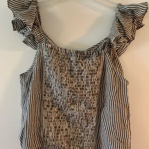 Off-the-shoulder top